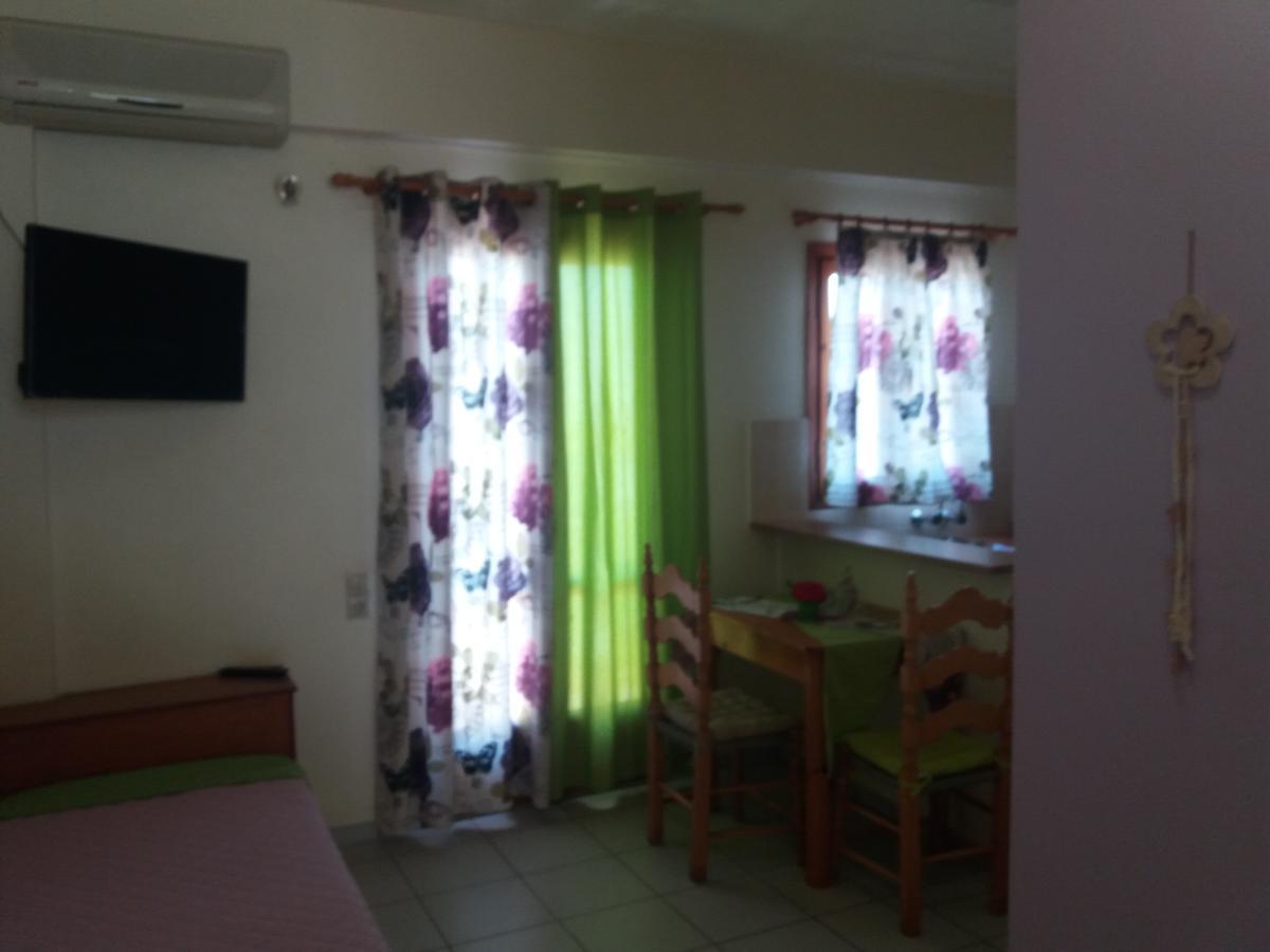 Lia Sofia Apartments Stalida Exterior photo