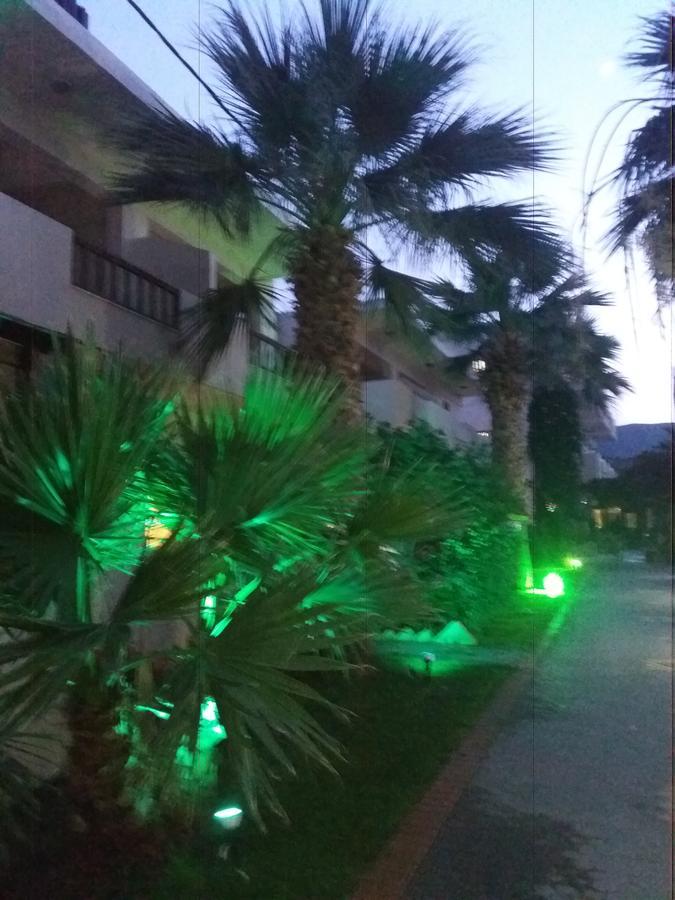 Lia Sofia Apartments Stalida Exterior photo